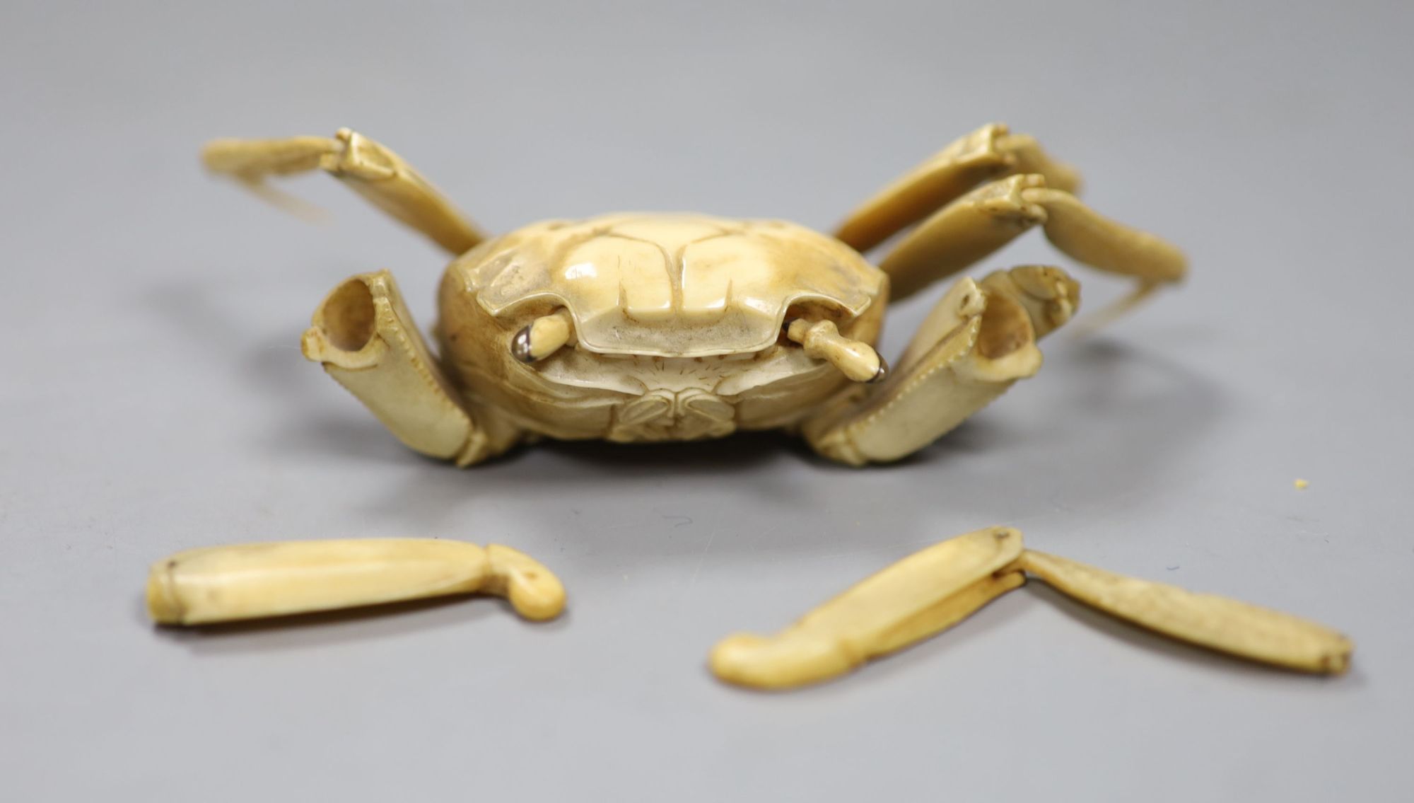 A Japanese articulated ivory model of a crab, Meiji period